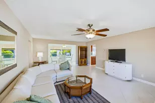 2020 SW 17th Ave, Boynton Beach, FL 33426 - Photo 6