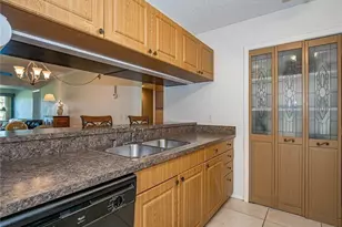 32 Plantation Dr, Vero Beach, FL 32966 - Photo 10