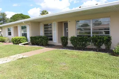 8861 Bella Vista Drive, Boca Raton, FL 33433 - Photo 2