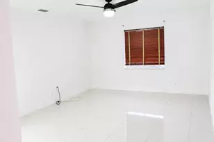 8861 Bella Vista Dr, Boca Raton, FL 33433 - Photo 10