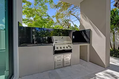 235 NE 11th Street, Delray Beach, FL 33444 - Photo 28