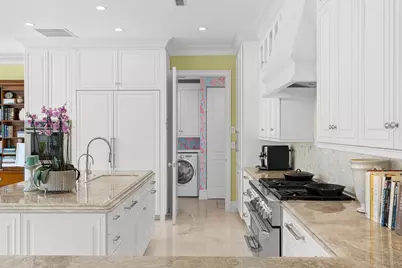 2870 NE 24th Place, Fort Lauderdale, FL 33305 - Photo 18