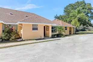 13868 York Ct, Wellington, FL 33414 - Photo 26