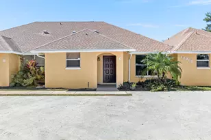 13868 York Ct, Wellington, FL 33414 - Photo 1