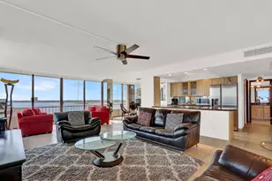 5510 N Ocean Dr, Singer Island, FL 33404 - Photo 6