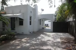 1004 NE 3rd St, Fort Lauderdale, FL 33301 - Photo 2