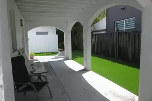 1004 NE 3rd St, Fort Lauderdale, FL 33301 - Photo 18