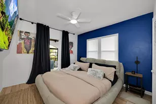 1004 NE 3rd St, Fort Lauderdale, FL 33301 - Photo 6