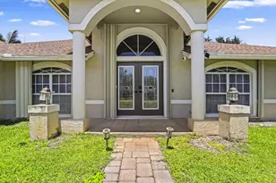 13885 Sheffield St, Wellington, FL 33414 - Photo 4