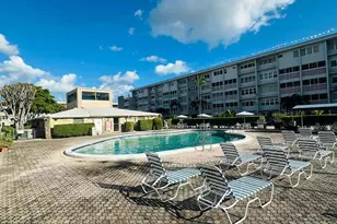 215 SE 3rd Ave, Hallandale Beach, FL 33009 - Photo 14