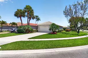 10641 Royal Caribbean Cir, Boynton Beach, FL 33437 - Photo 2