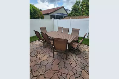 15729 NW Tenth Street NW, Pembroke Pines, FL 33028 - Photo 24