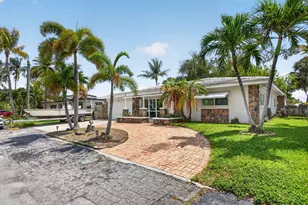 420 SE 14th Ave, Pompano Beach, FL 33060 - Photo 2