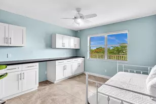 10315 NW 24th Pl, Sunrise, FL 33322 - Photo 12