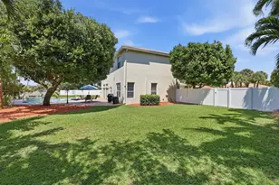 5314 Indianwood Village Ln, Lake Worth, FL 33463 - Photo 12