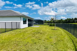 10946 SW Meandering Mile Rd, Port Saint Lucie, FL 34987 - Photo 42