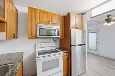 452 Normandy #J, Delray Beach, FL 33484 - Photo 24