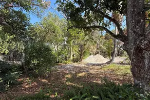2363 SE St Lucie Blvd, Stuart, FL 34996 - Photo 6