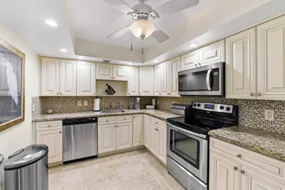 3800 Oaks Clubhouse Drive #106, Pompano Beach, FL 33069 - Photo 20
