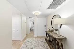 3800 Oaks Clubhouse Dr, Pompano Beach, FL 33069 - Photo 8
