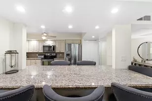 3800 Oaks Clubhouse Dr, Pompano Beach, FL 33069 - Photo 18