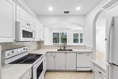 139 Coconut Key Lane, Delray Beach, FL 33484 - Photo 10