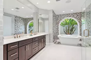 121 Commodore Dr, Jupiter, FL 33477 - Photo 16