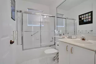 7338 Falls Rd W, Boynton Beach, FL 33437 - Photo 32