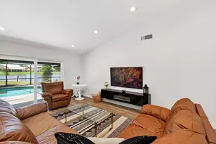 2320 SW 23rd Cranbrook Dr, Boynton Beach, FL 33436 - Photo 12