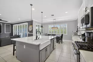 841 Wandering Willow Wy, Loxahatchee, FL 33470 - Photo 22
