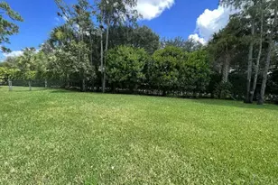 13550 Greentree Trail, Wellington, FL 33414 - Photo 28
