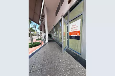 6801 Collins Avenue #1215, Miami Beach, FL 33141 - Photo 2