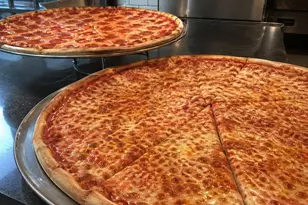 Pizzeria For Sale, Fort Lauderdale, FL - Photo 1