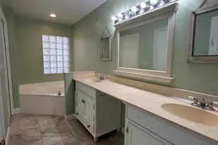 6376 Breckenridge Cir, Lake Worth, FL 33467 - Photo 8