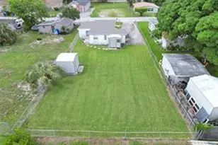 2055 NW 8th St, Pompano Beach, FL 33069 - Photo 4