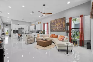 7041 Edison Pl, Palm Beach Gardens, FL 33418 - Photo 8