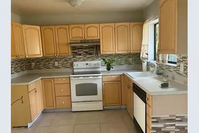 2289 SE Seamist Street, Port Saint Lucie, FL 34952 - Photo 6
