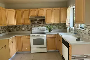 2289 SE Seamist St, Port Saint Lucie, FL 34952 - Photo 6