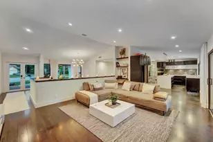 2425 NW 26th St, Boca Raton, FL 33431 - Photo 8