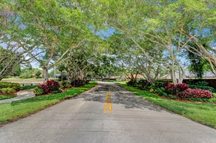 2425 NW 26th St, Boca Raton, FL 33431 - Photo 34