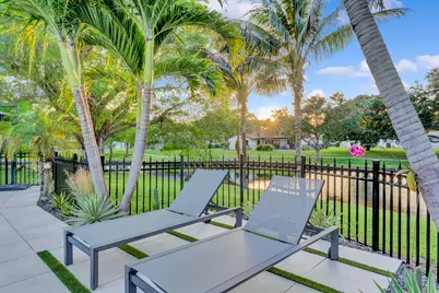 2425 NW 26th Street, Boca Raton, FL 33431 - Photo 24