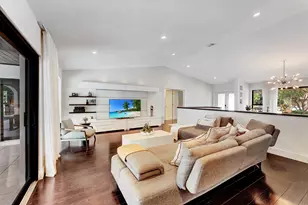 2425 NW 26th St, Boca Raton, FL 33431 - Photo 14