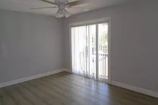1917 NE 3rd St, Deerfield Beach, FL 33441 - Photo 14