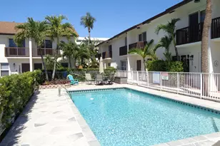1917 NE 3rd St, Deerfield Beach, FL 33441 - Photo 28
