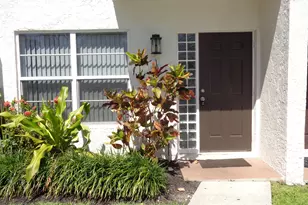 1917 NE 3rd St, Deerfield Beach, FL 33441 - Photo 2