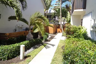 1917 NE 3rd St, Deerfield Beach, FL 33441 - Photo 26