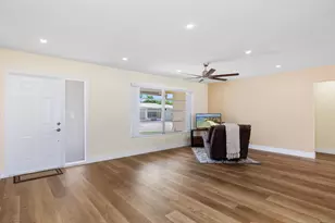 4405 NW 43rd Terrace, Tamarac, FL 33319 - Photo 18