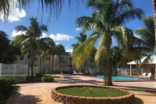 405 Executive Center Dr, West Palm Beach, FL 33401 - Photo 22