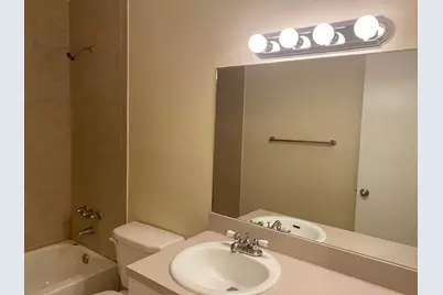 405 Executive Center Drive #208, West Palm Beach, FL 33401 - Photo 16