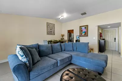 4 Knightsbridge Lane, Boynton Beach, FL 33426 - Photo 32